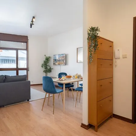 Sapphire & Bright Flat - Terrace Апартаменты Порту